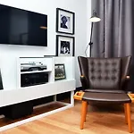 Готель Browns Boutique 3*