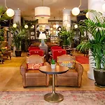 Готель Browns Boutique 3*