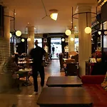 Browns Boutique 3*