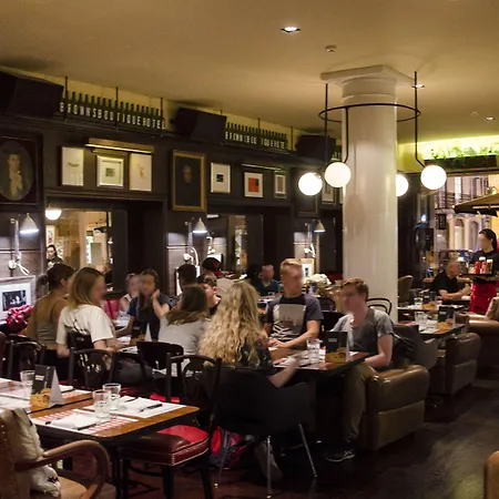 Browns Boutique Hotel 3*