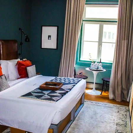 Browns Boutique 3* Lisbona