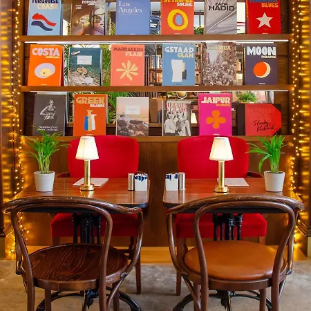 Browns Boutique Hotel 3*