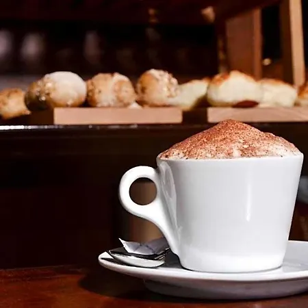 Browns Boutique Hotel 3*