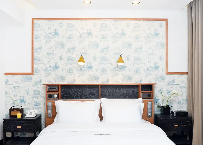 Browns Boutique Hotel