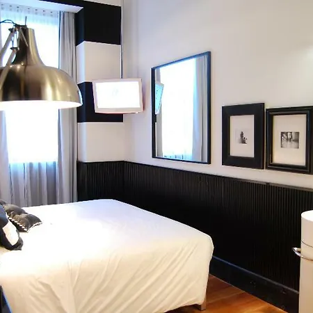 Browns Boutique Hotell 3*